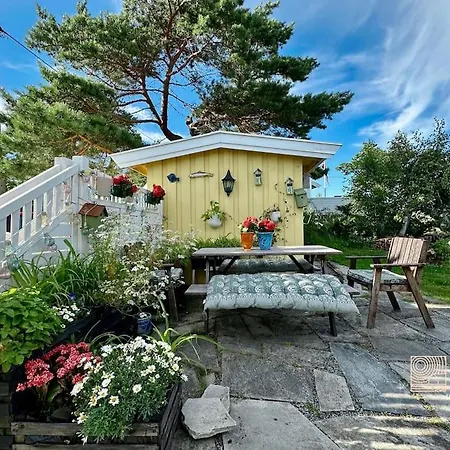 Seaside In Fredrikstad With Private Jetty, Bbq & Sea View - Close To Hébergement de vacances *