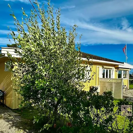 Seaside In Fredrikstad With Private Jetty, Bbq & Sea View - Close To 度假居