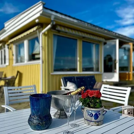 Seaside In Fredrikstad With Private Jetty, Bbq & Sea View - Close To 度假居