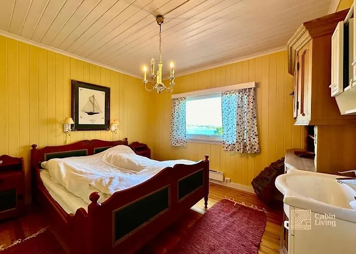 Seaside In Fredrikstad With Private Jetty, Bbq & Sea View - Close To * Hanko
